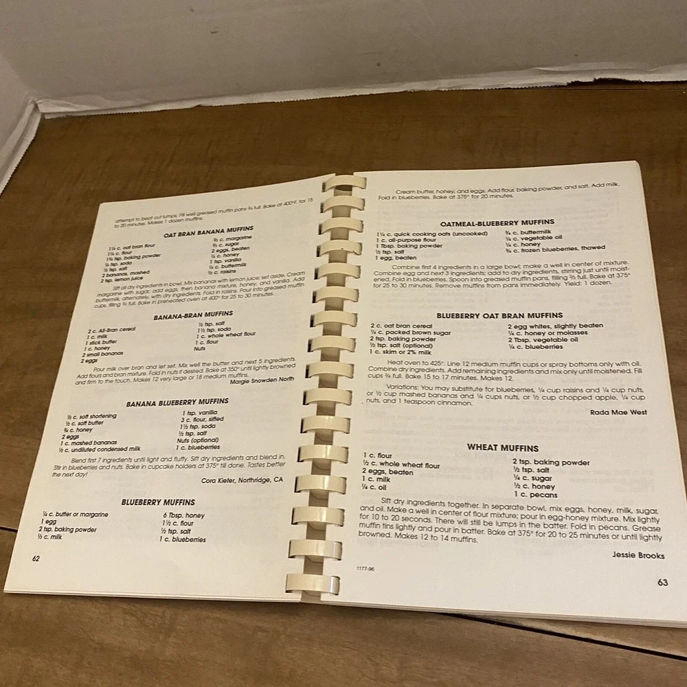 Handmade honey cookbook